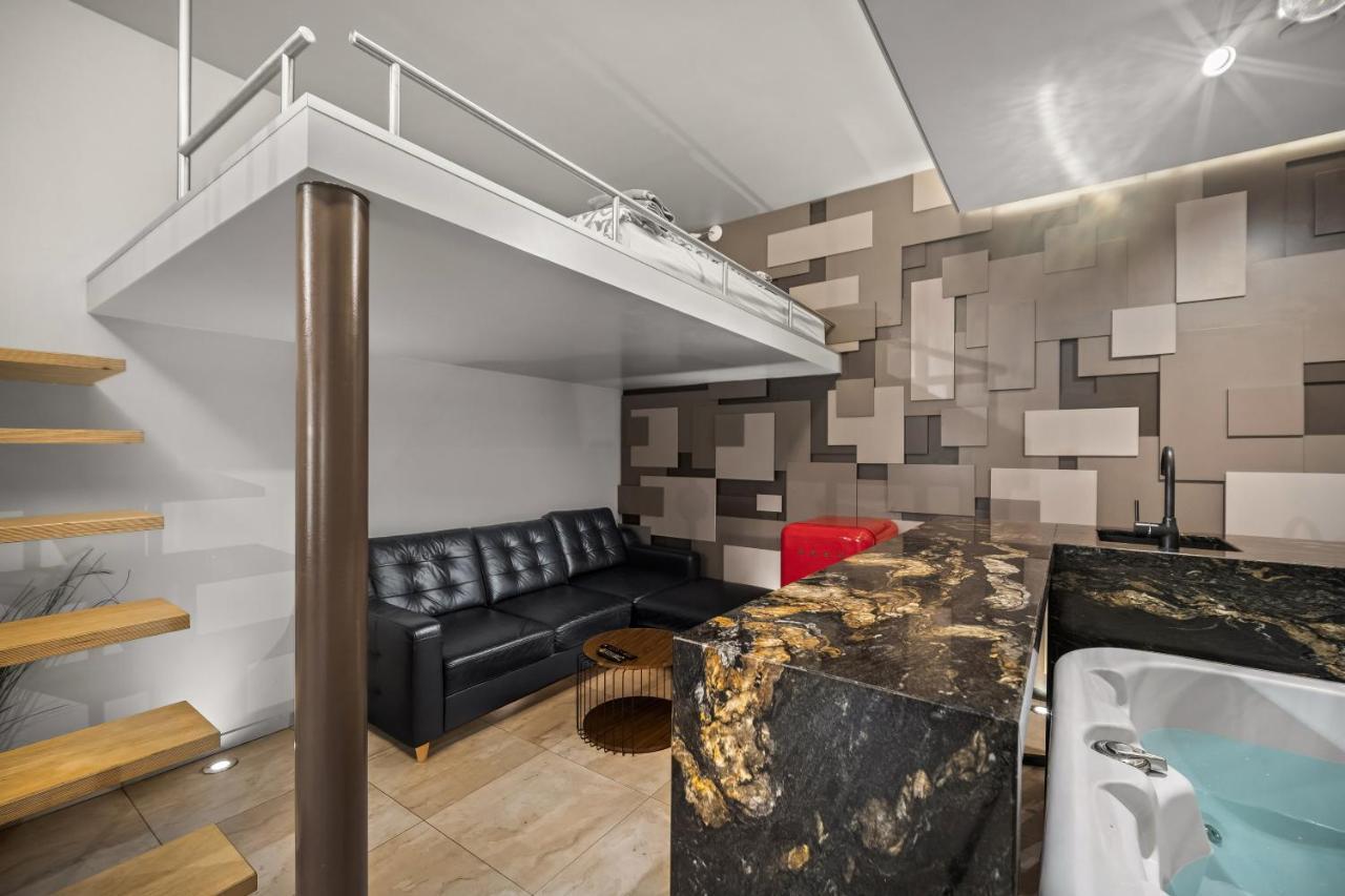 Secret Lounge - Cozy Studio With Sauna And Jacuzzi Vilna Exterior foto