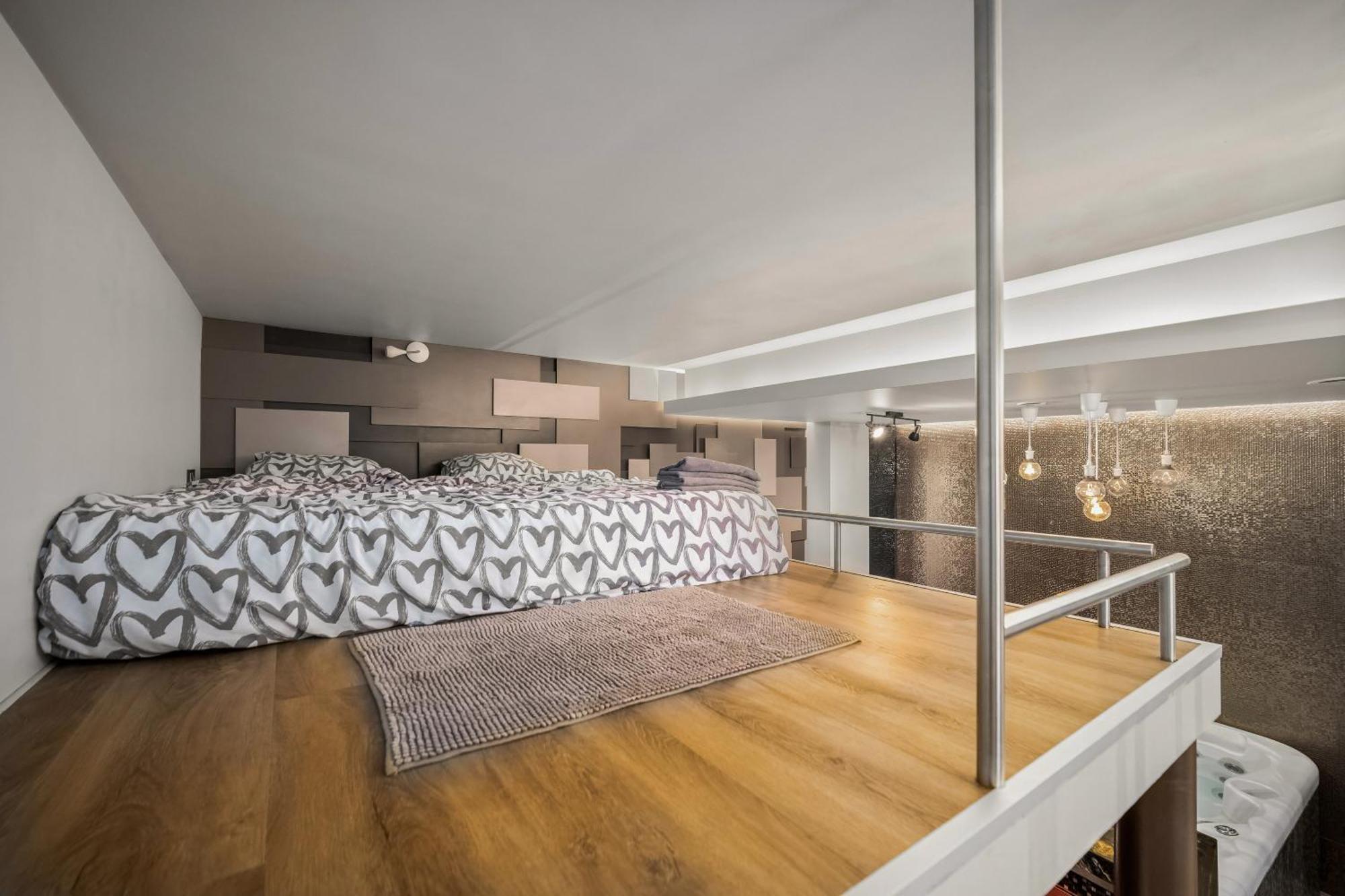 Secret Lounge - Cozy Studio With Sauna And Jacuzzi Vilna Exterior foto